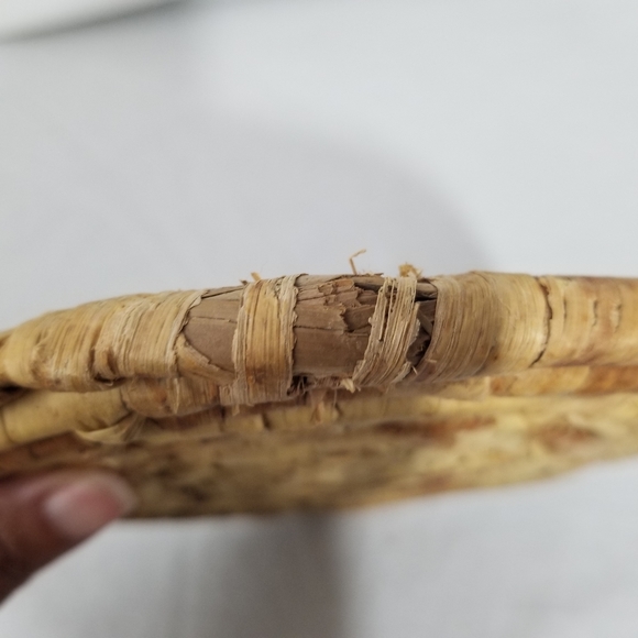 Wooden/wicker round Trivets two - Picture 10 of 11